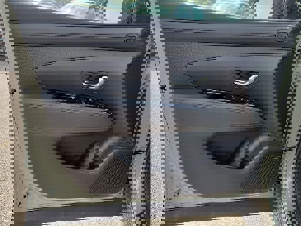 New 2025 Hyundai Santa Cruz Limited image 18