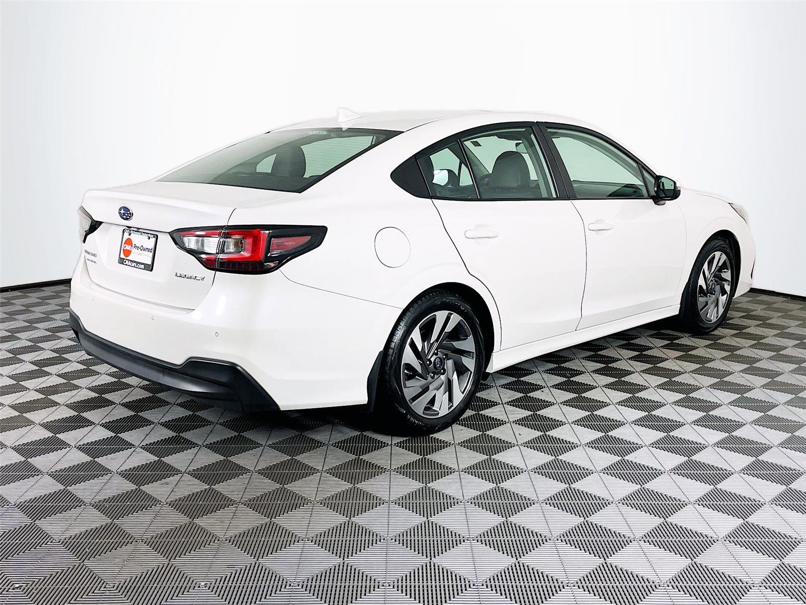 Certified 2025 Subaru Legacy Limited image 10