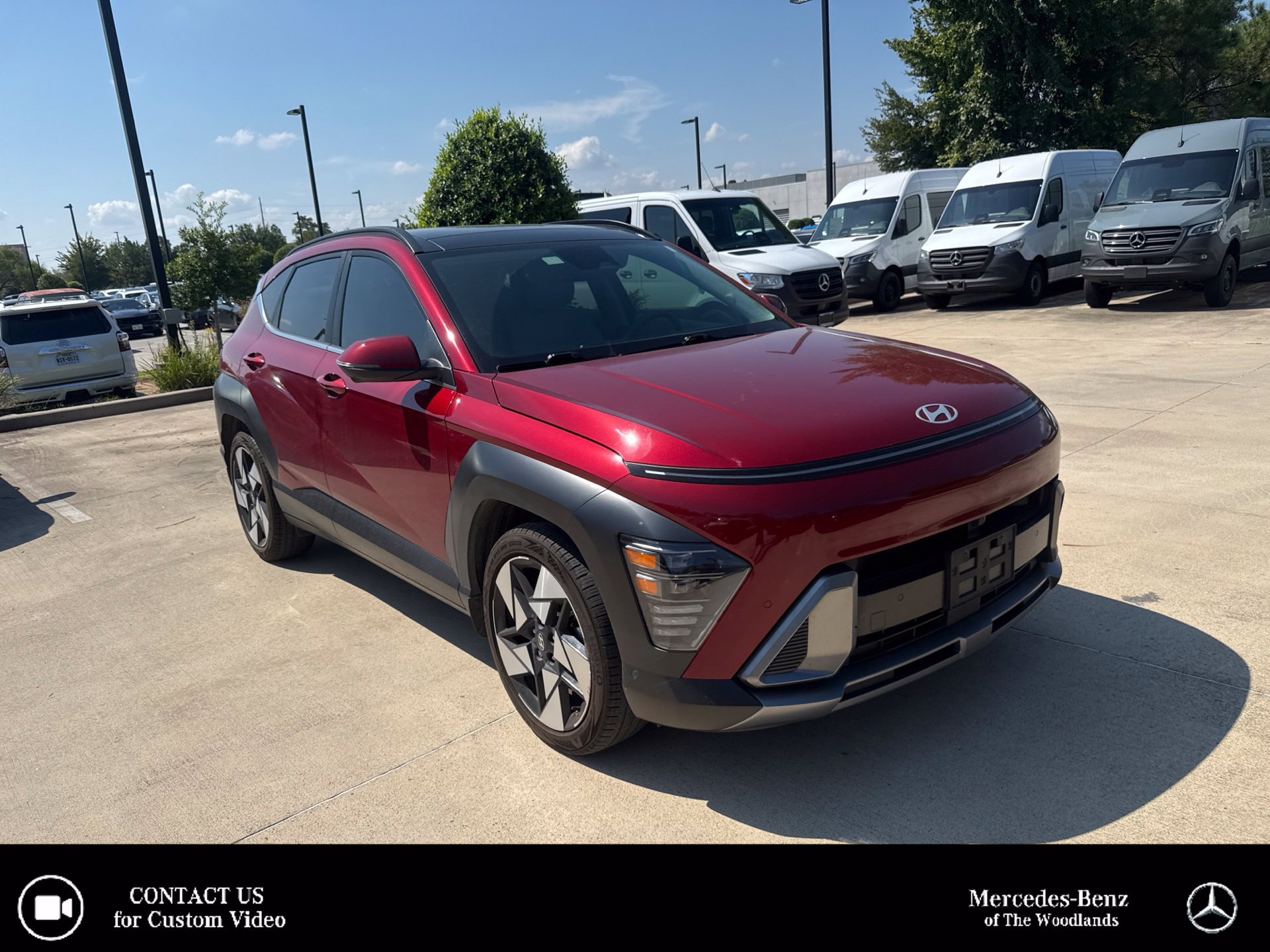 Used 2024 Hyundai Kona Limited FWD image 1