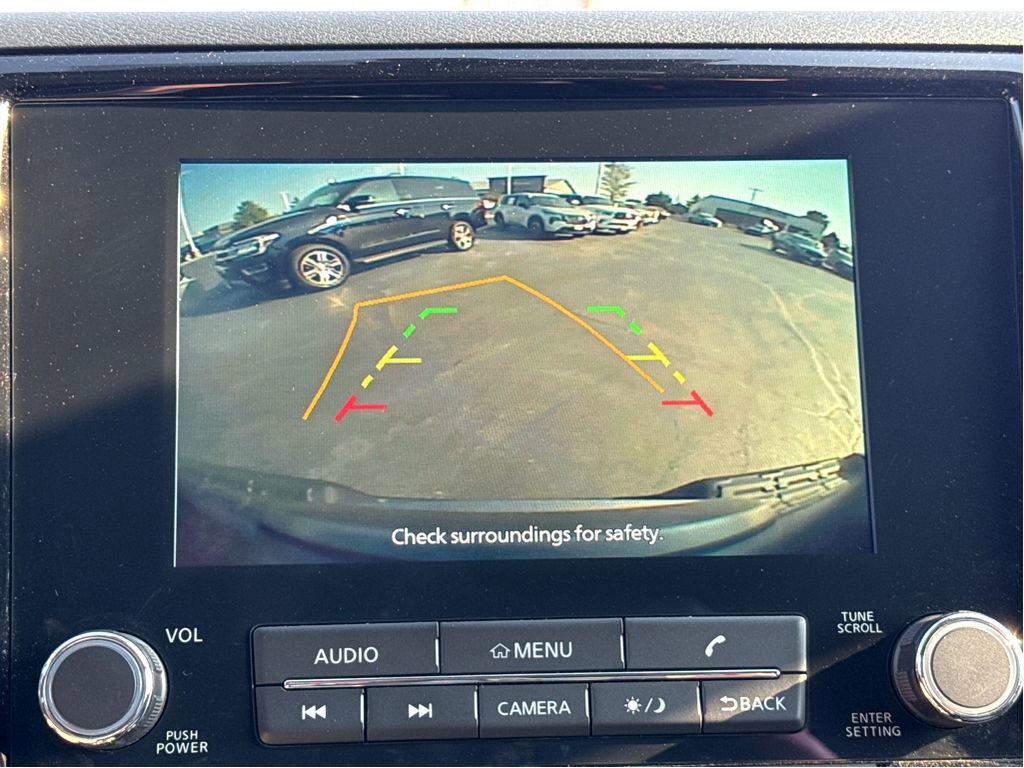 Used 2024 Nissan Frontier SV image 20