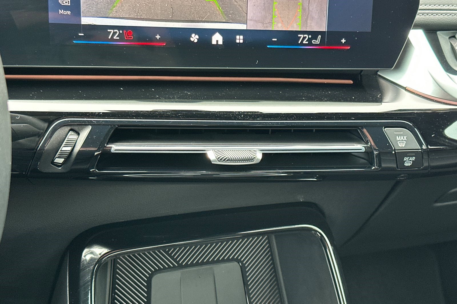 Certified 2024 BMW X1 xDrive28i w/ Technology Package image 24