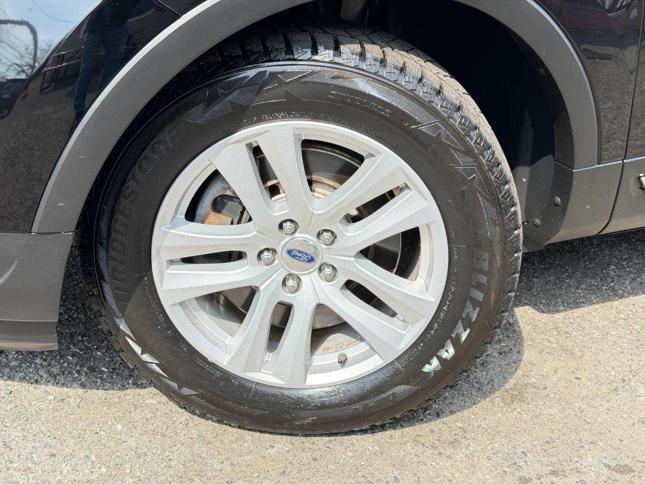Used 2018 Ford Explorer XLT w/ Equipment Group 202A AWD/4WD image 83