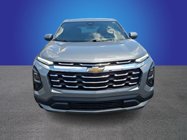 Used 2026 Chevrolet Equinox LT FWD image 2