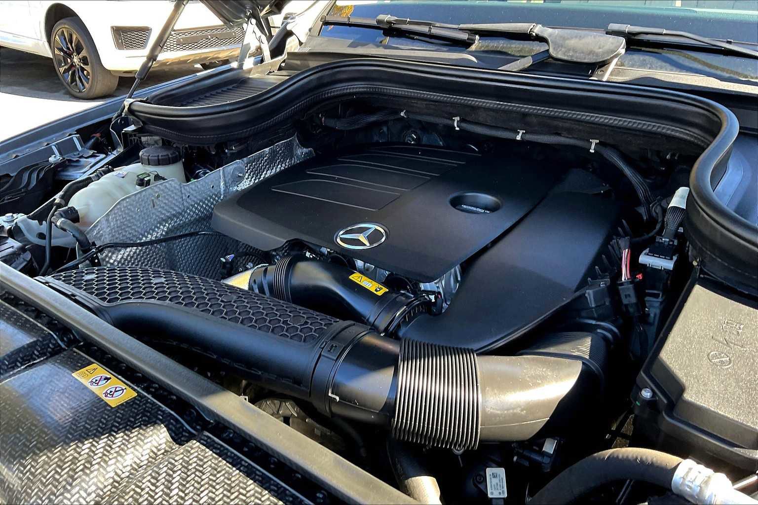 Used 2022 Mercedes-Benz GLE 350 4MATIC image 34