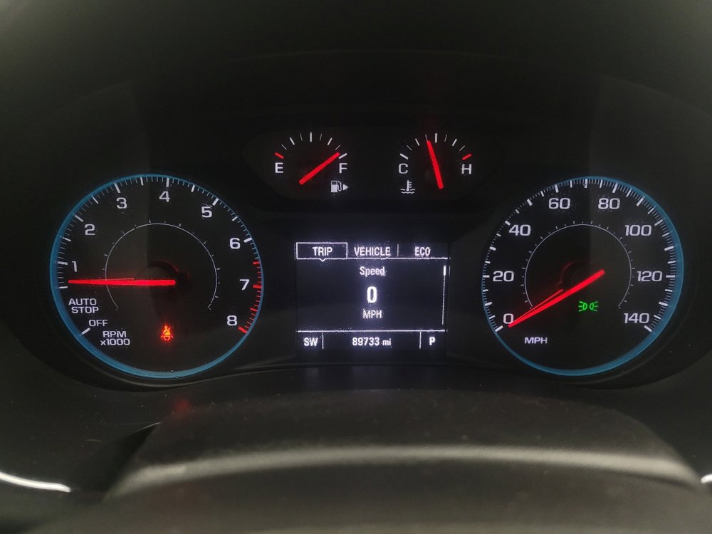 Used 2017 Chevrolet Malibu LT image 23