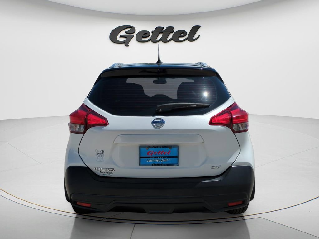Certified 2019 Nissan Kicks SV image 5