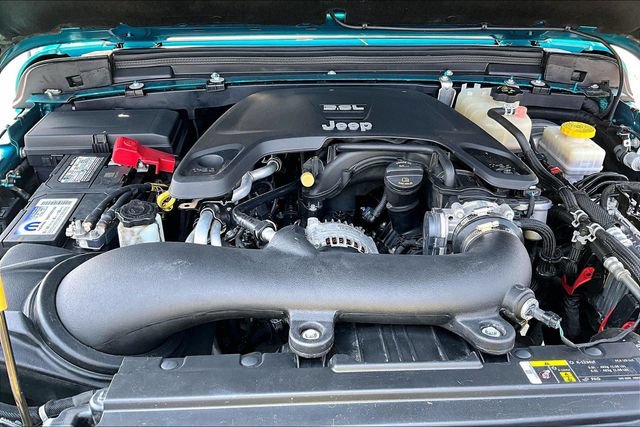 Used 2020 Jeep Wrangler Unlimited Rubicon w/ Dual Top Group AWD/4WD image 10
