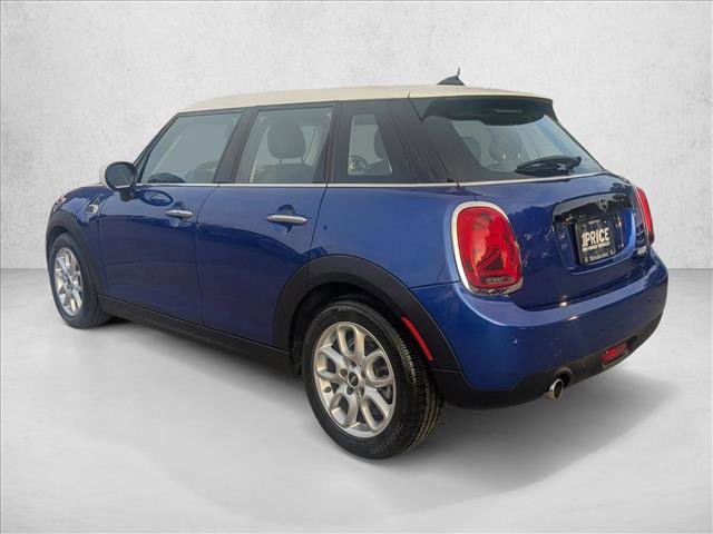 Used 2021 MINI Cooper 4-Door Hardtop w/ 6.5" Touchscreen Package image 8