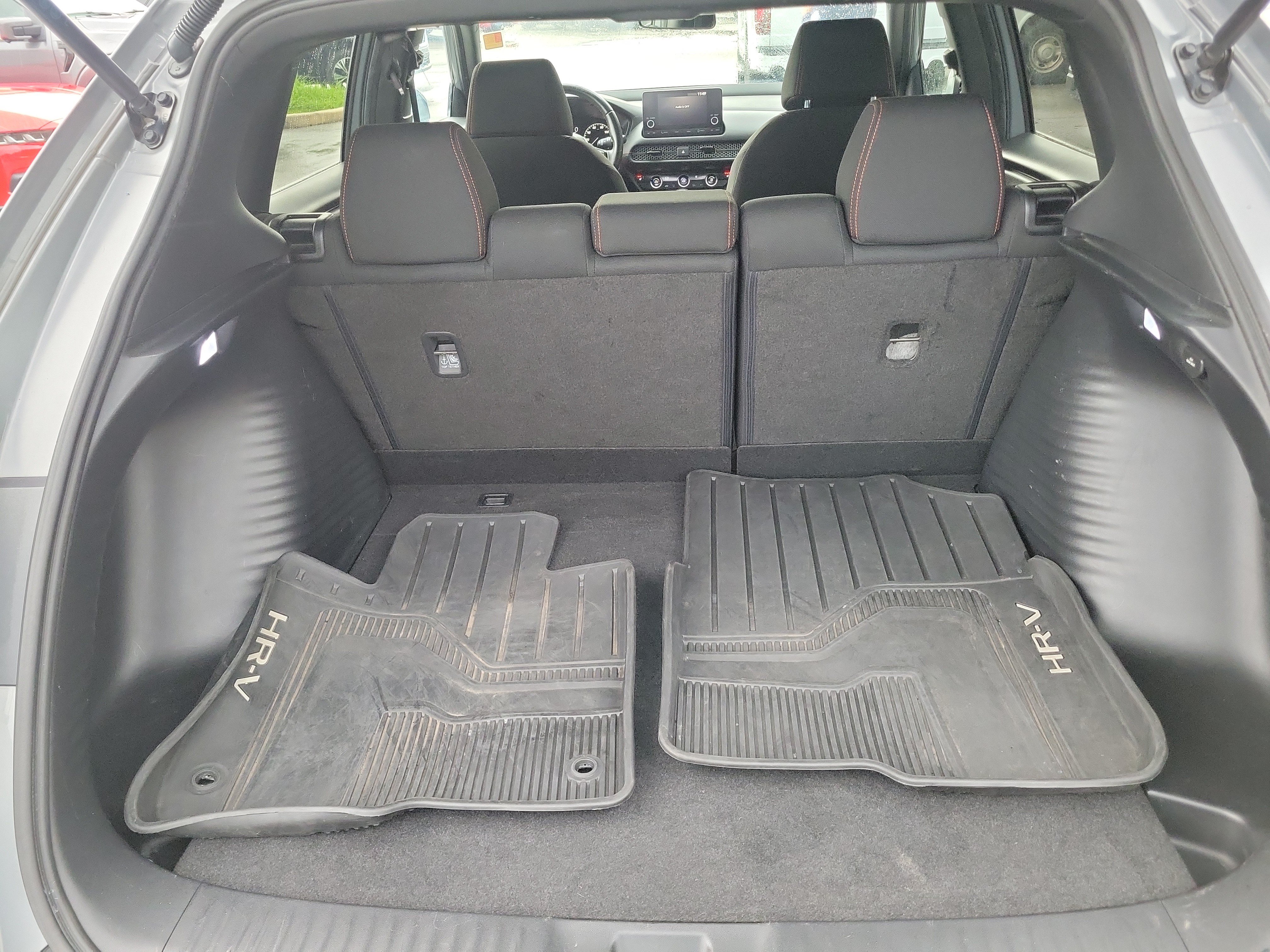 Used 2024 Honda HR-V Sport image 16