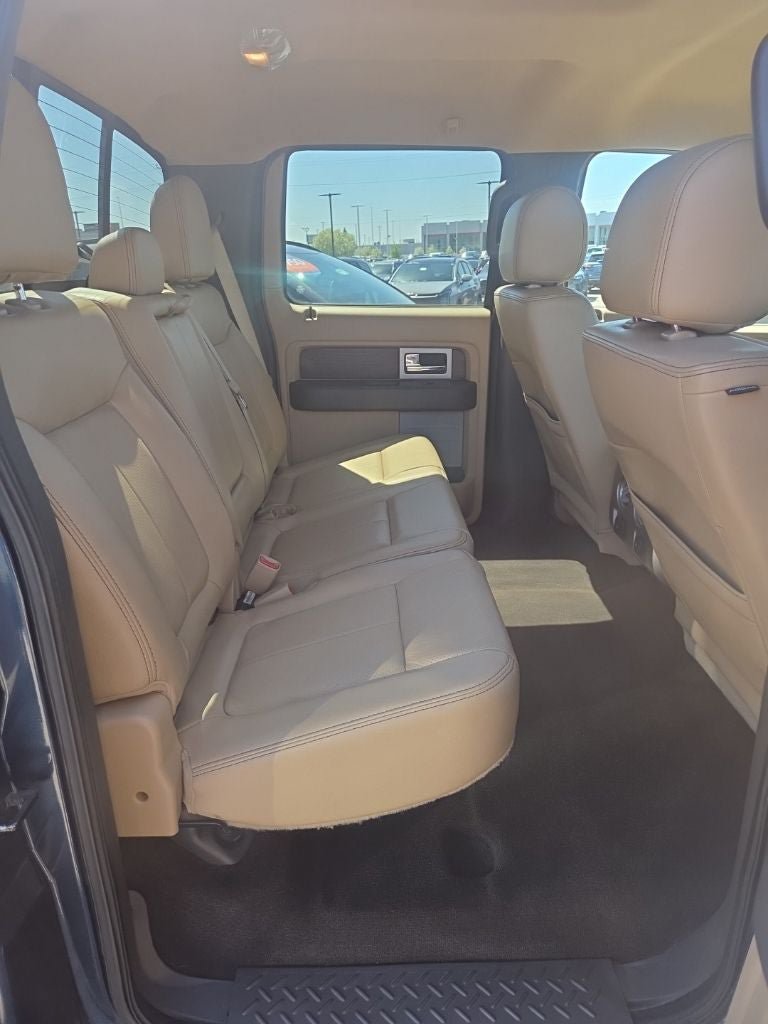 Used 2014 Ford F150 Lariat w/ Lariat Chrome Package AWD/4WD image 28