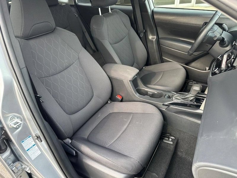 Used 2022 Toyota Corolla Cross LE AWD/4WD image 11