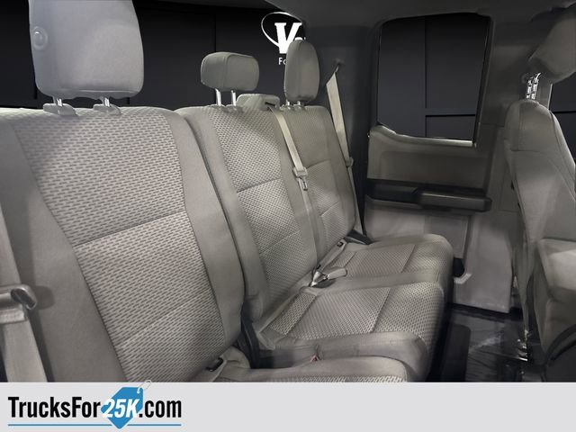 Used 2015 Ford F150 XLT image 30