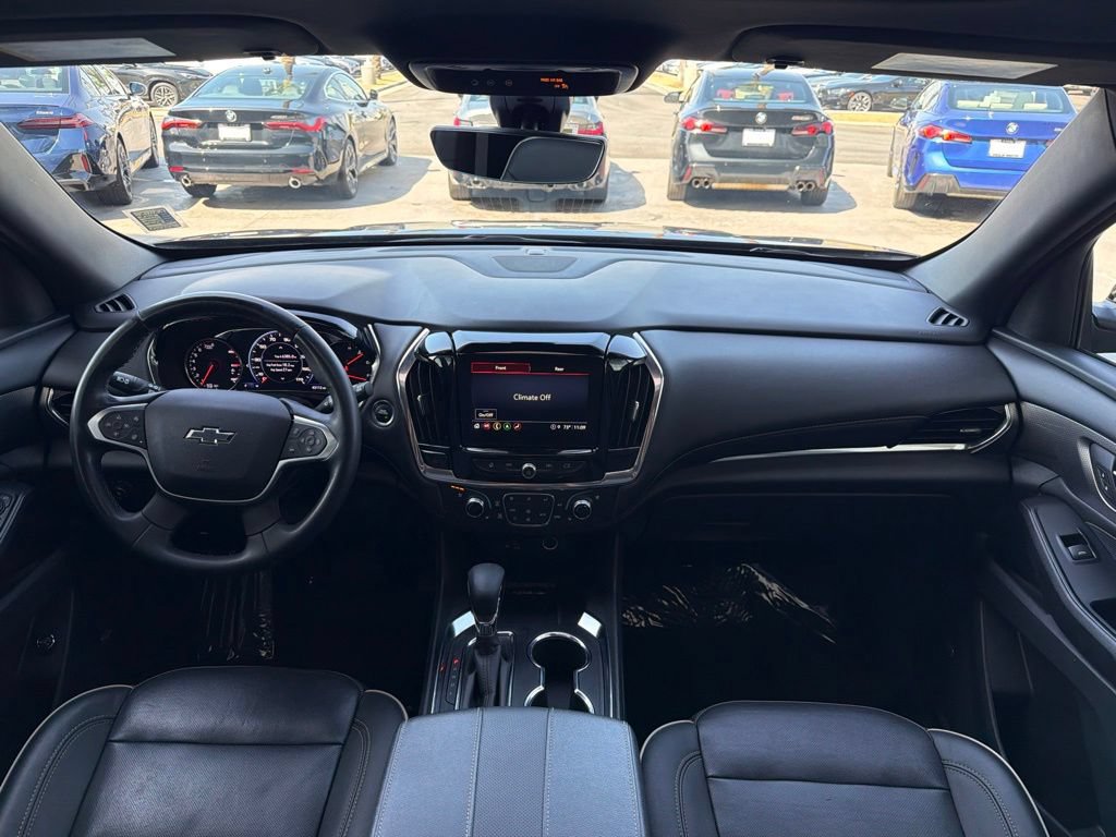 Used 2023 Chevrolet Traverse Premier w/ Redline Edition FWD image 16