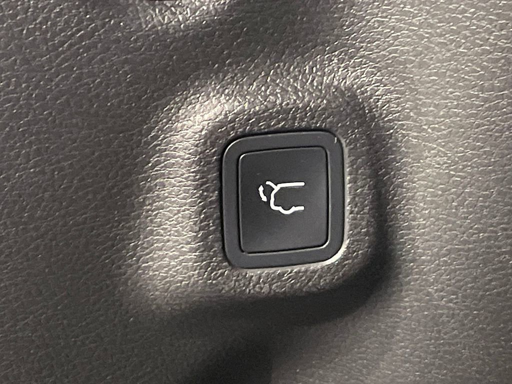 Used 2022 Jeep Compass Latitude w/ Convenience Group image 13