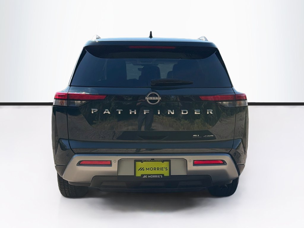 Used 2025 Nissan Pathfinder SL AWD/4WD image 6