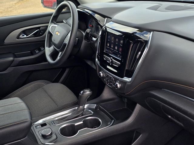 Used 2020 Chevrolet Traverse LS image 9