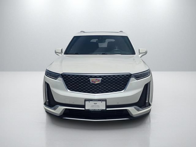 Used 2024 Cadillac XT6 Premium Luxury w/ Technology Package FWD image 3