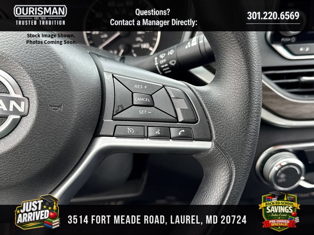 Used 2025 Nissan Altima 2.5 SV FWD image 22