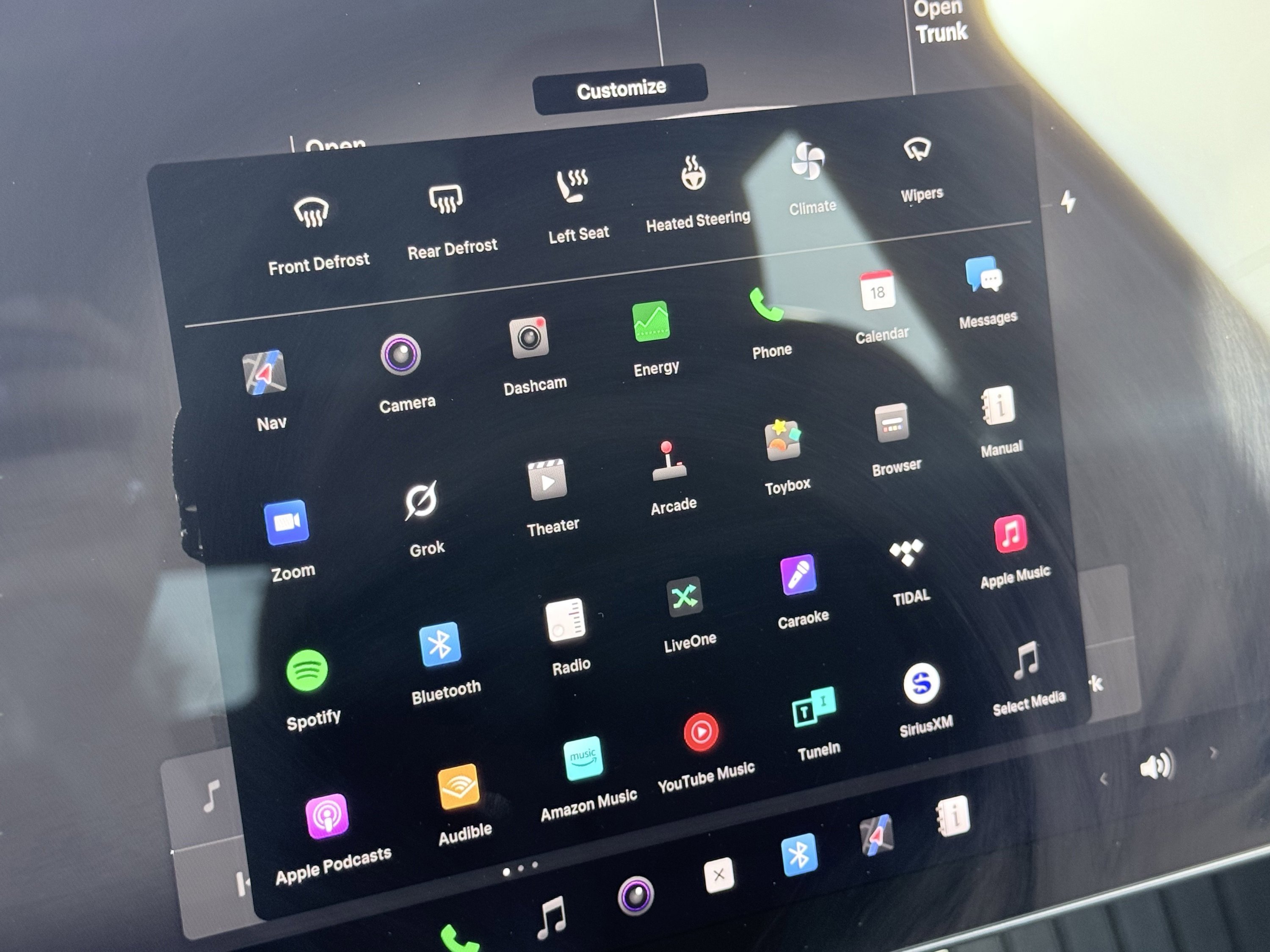 Used 2025 Tesla Model Y Long Range image 64