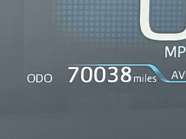 Used 2021 Toyota Prius Prime LE FWD image 26