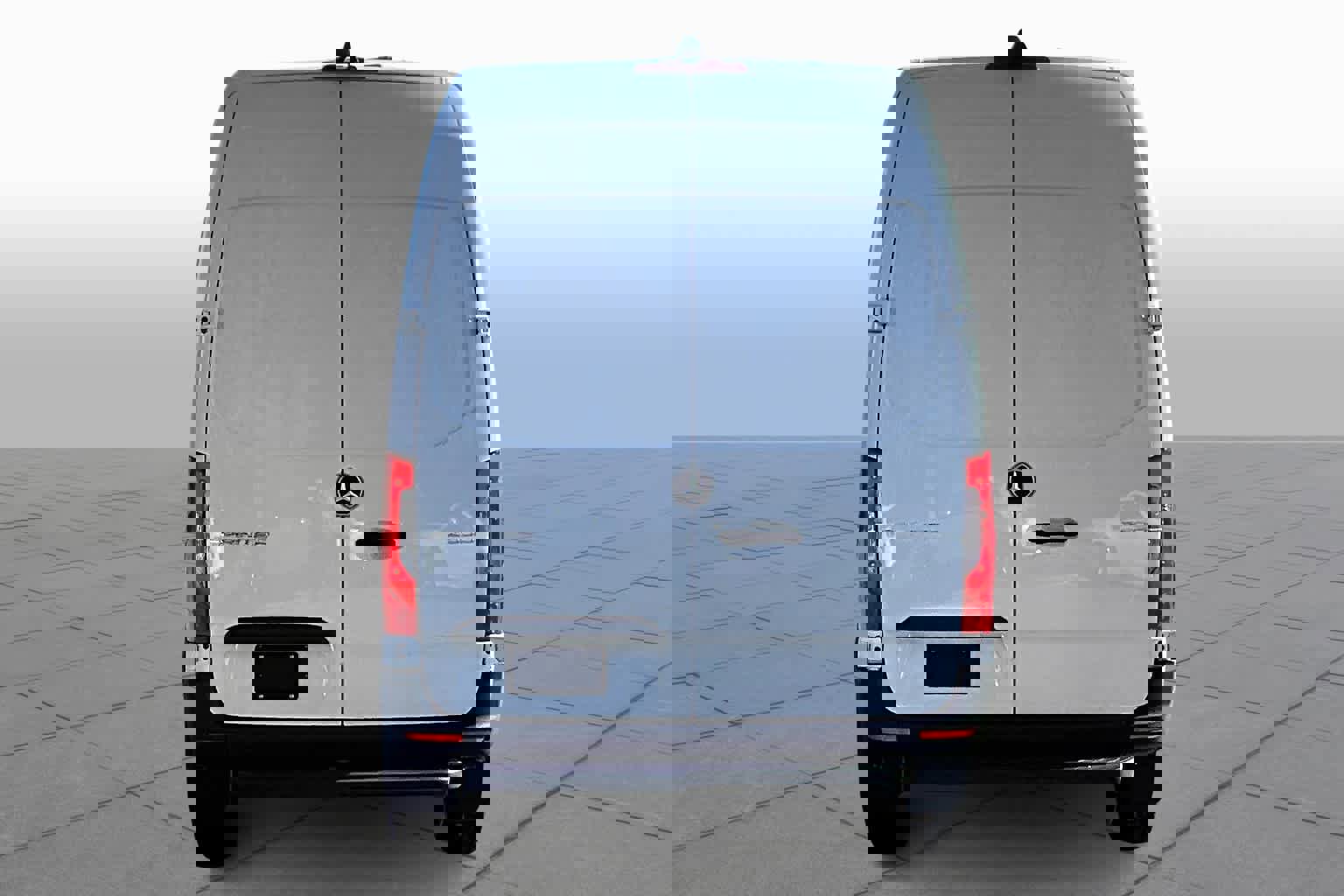 Used 2025 Mercedes-Benz Sprinter 2500 image 4