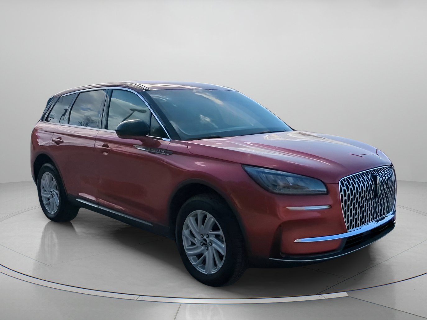 Used 2025 Lincoln Corsair FWD image 2