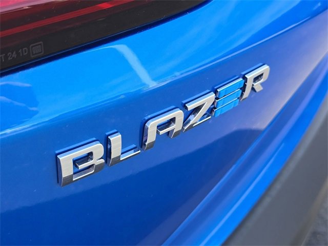 New 2025 Chevrolet Blazer EV LT image 30