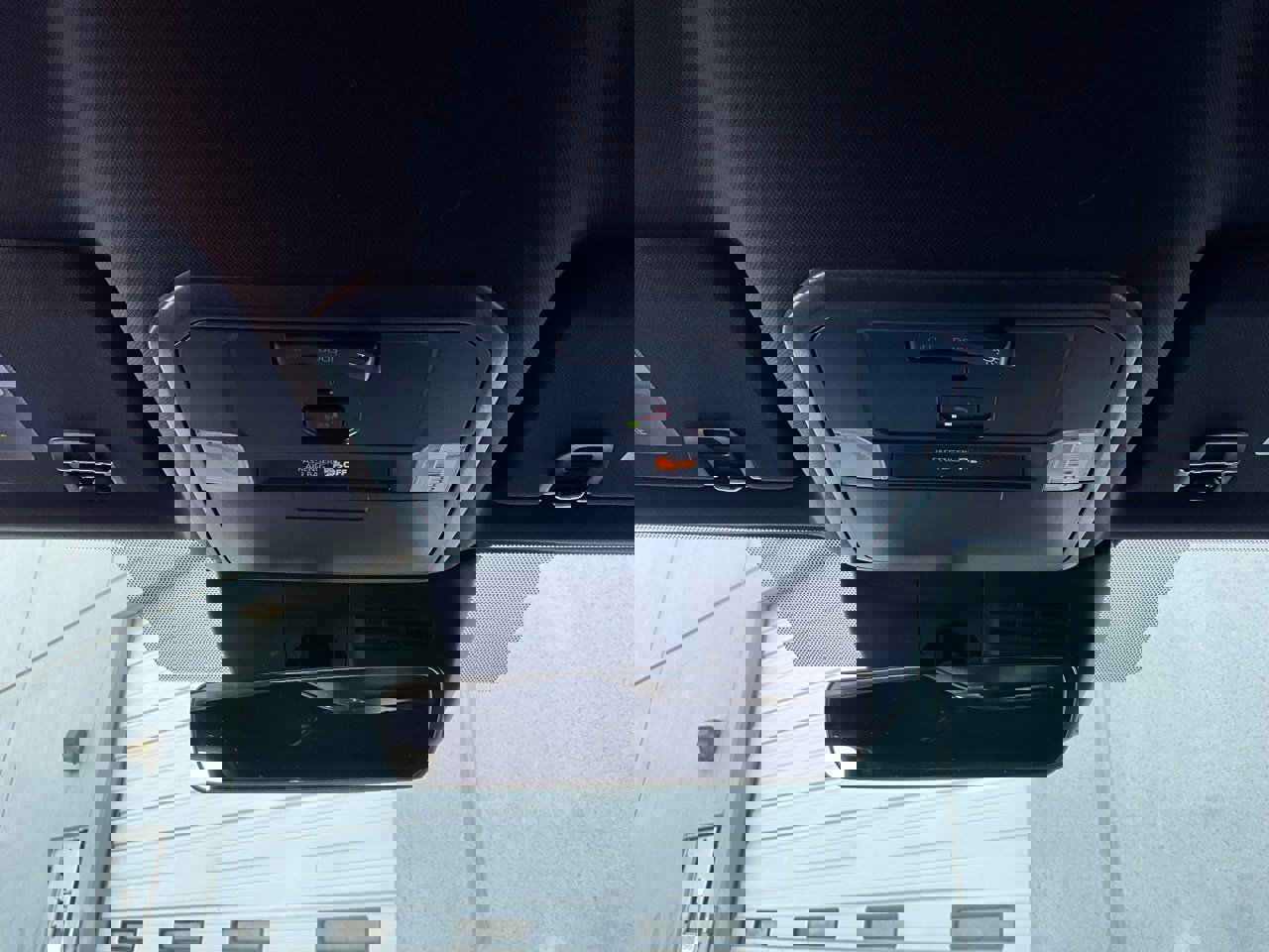 Used 2025 Toyota Tacoma TRD Off-Road image 14