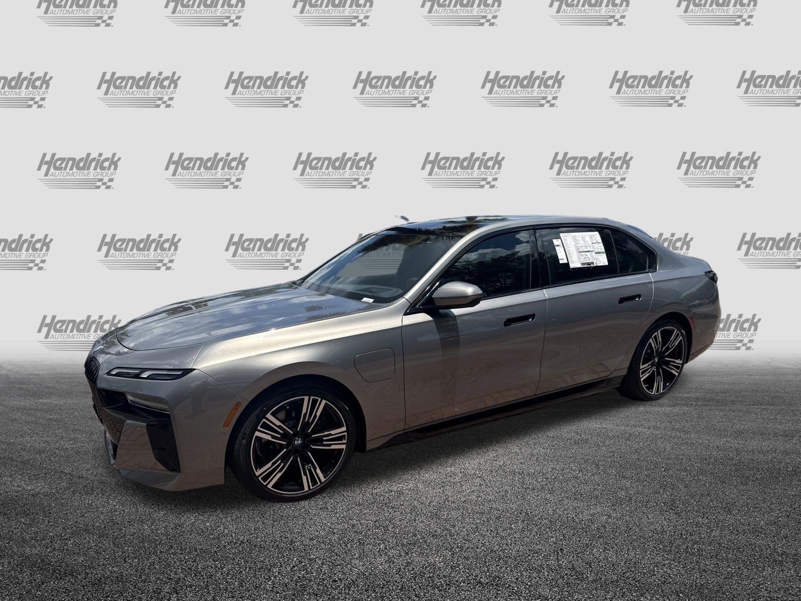 New 2026 BMW 750e xDrive AWD/4WD image 5