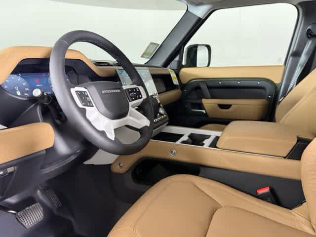 New 2026 Land Rover Defender 110 X-Dynamic SE AWD/4WD image 16