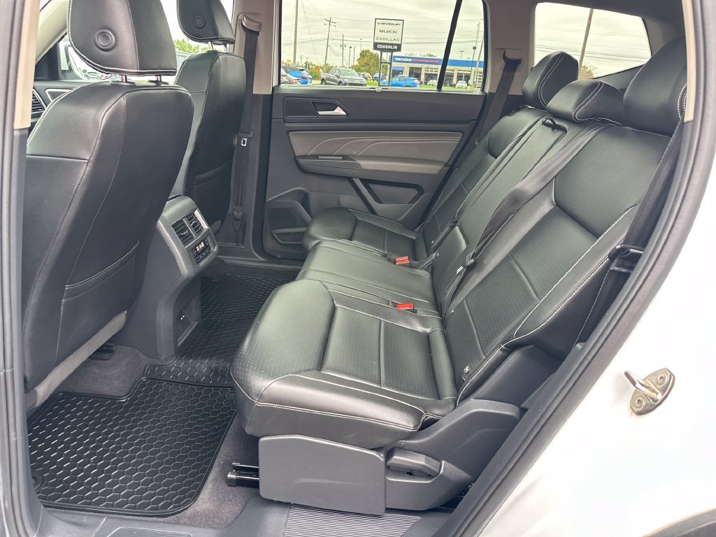 Used 2023 Volkswagen Atlas SEL AWD/4WD image 17