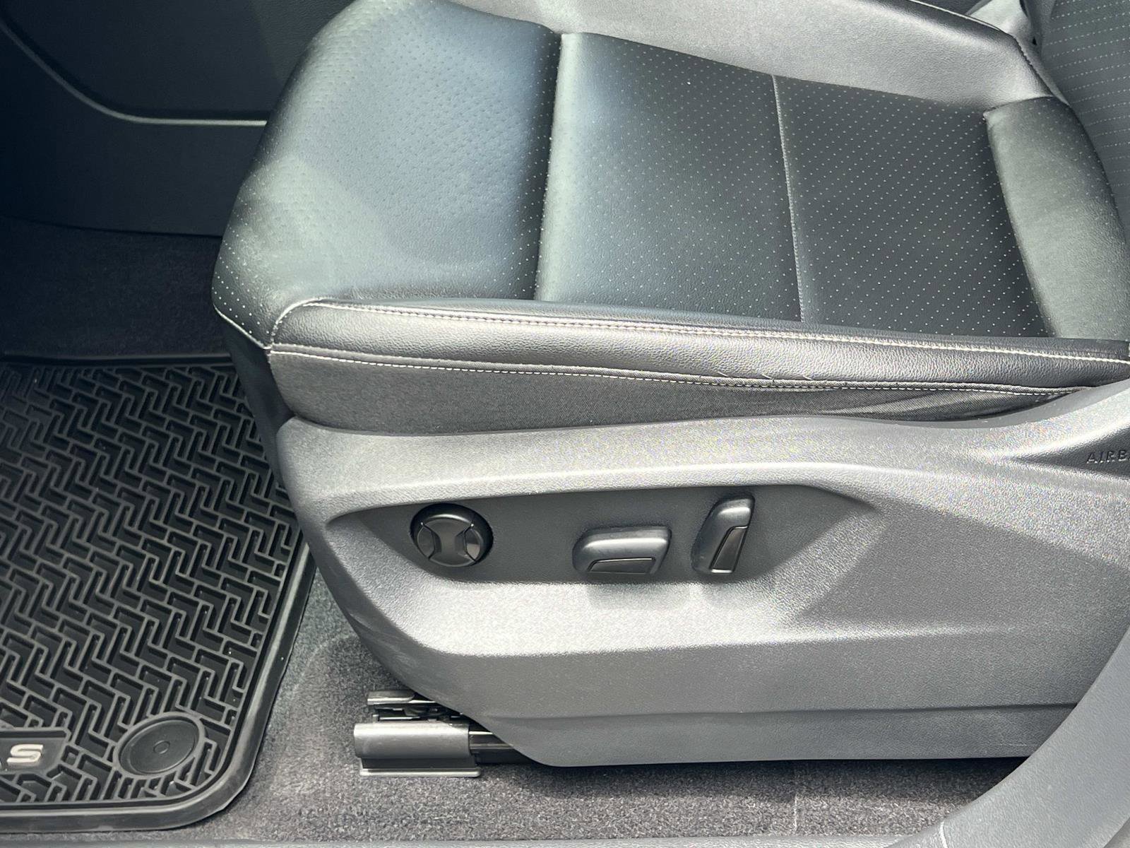 Certified 2022 Volkswagen Atlas SE AWD/4WD image 17