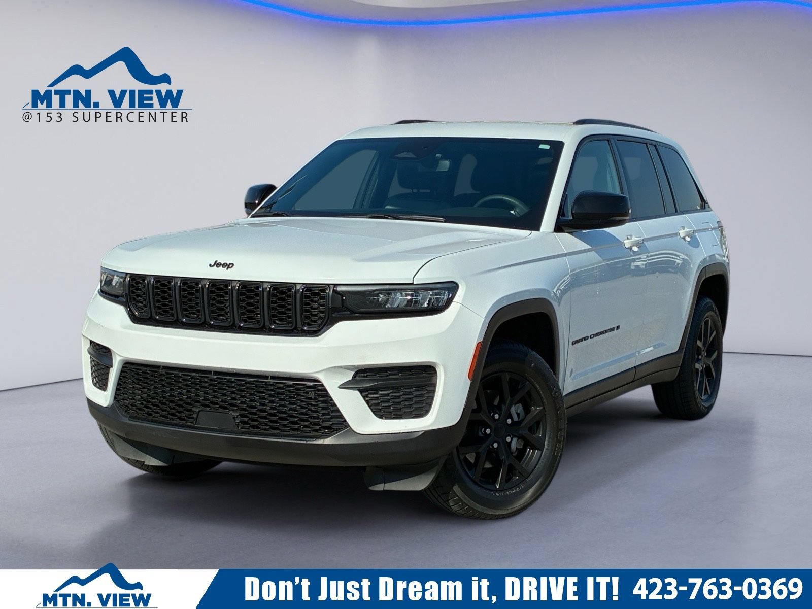 Used 2024 Jeep Grand Cherokee Altitude