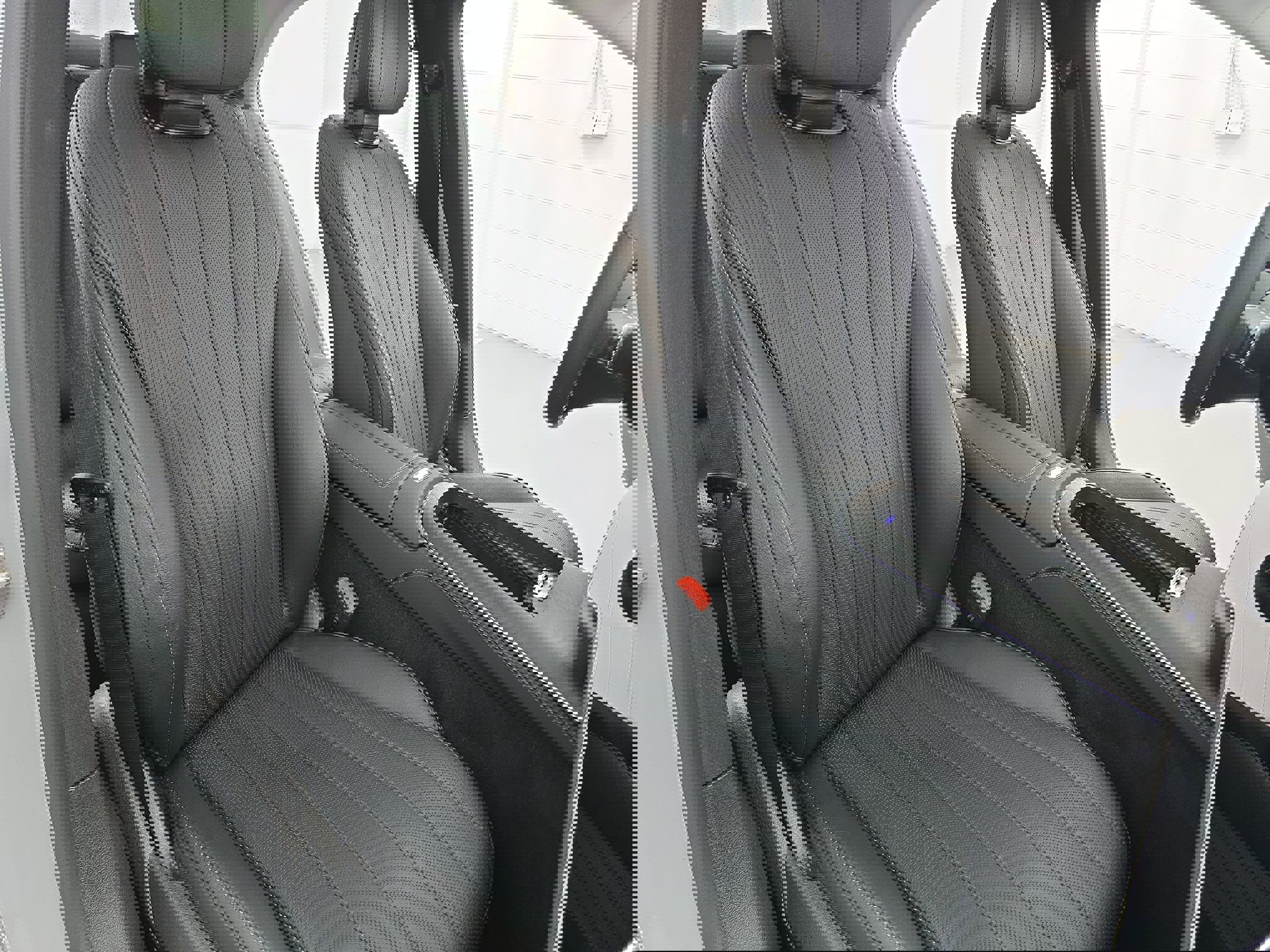 Used 2025 Mercedes-Benz E 350 4MATIC Sedan image 10