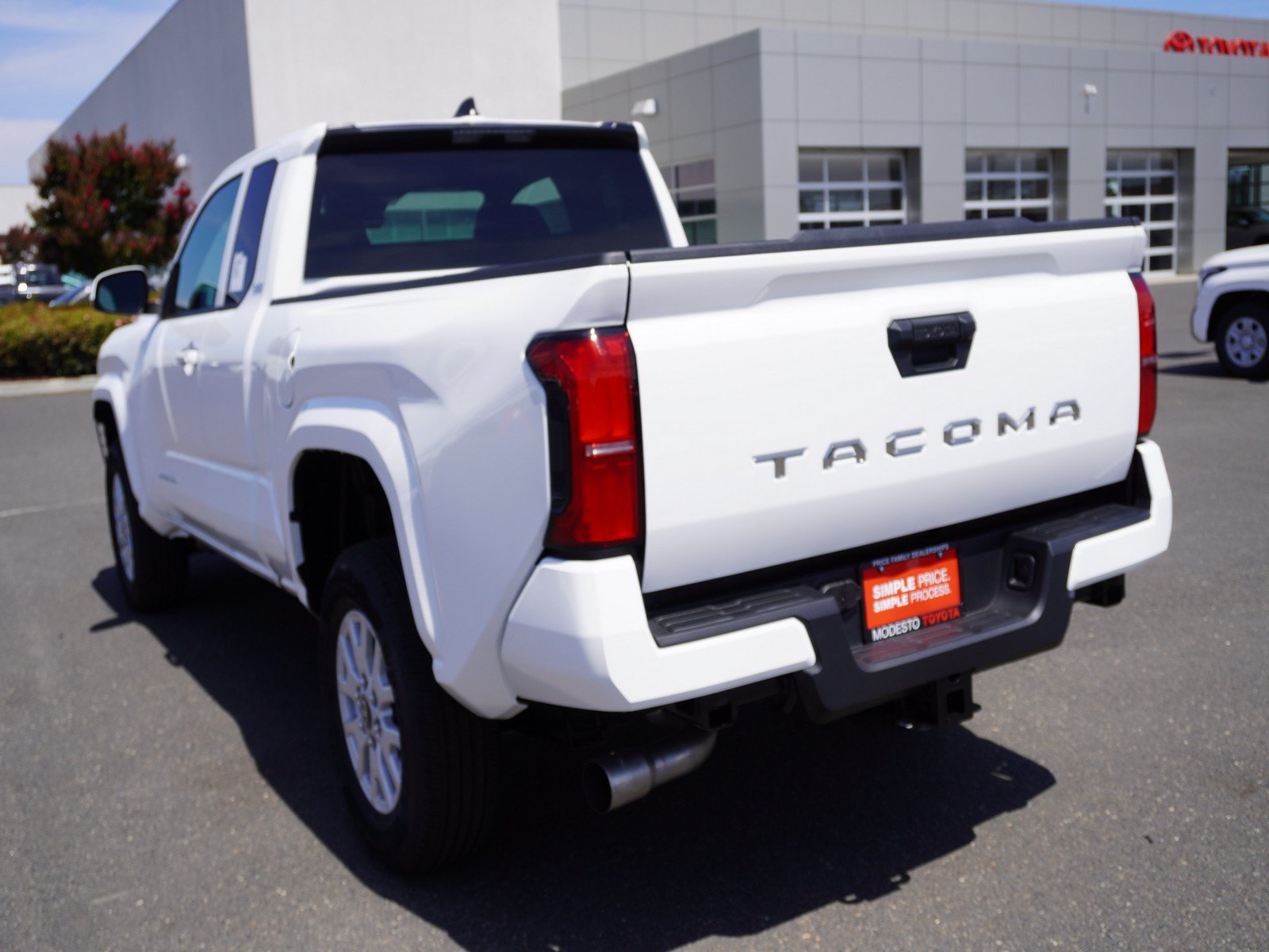 New 2026 Toyota Tacoma SR5 RWD image 9