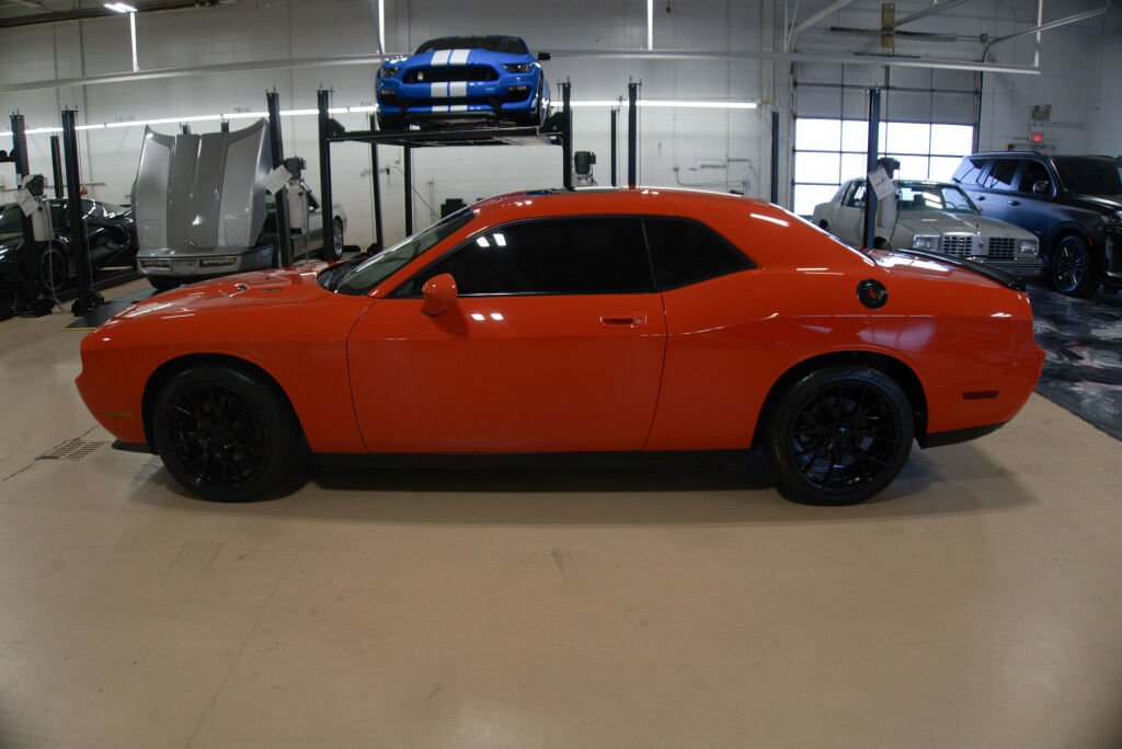 Used 2009 Dodge Challenger R/T video 2