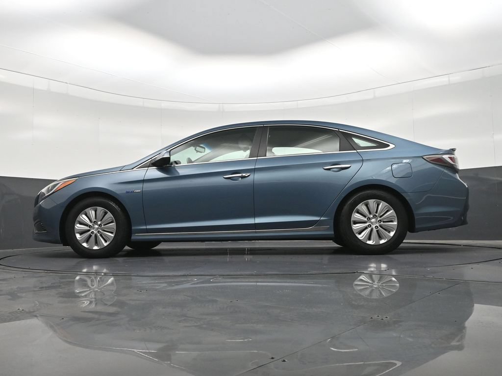 Used 2016 Hyundai Sonata SE FWD image 25