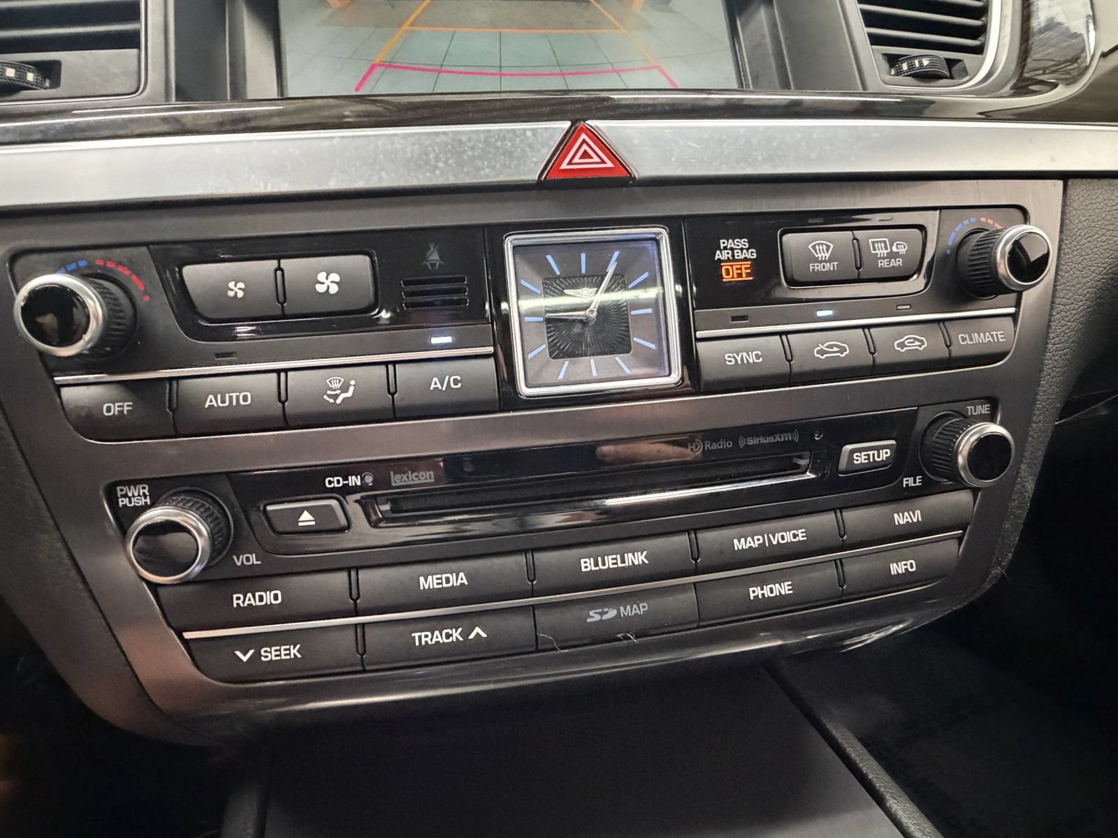 Used 2018 Genesis G80 3.8 w/ Option Group 02 RWD image 31