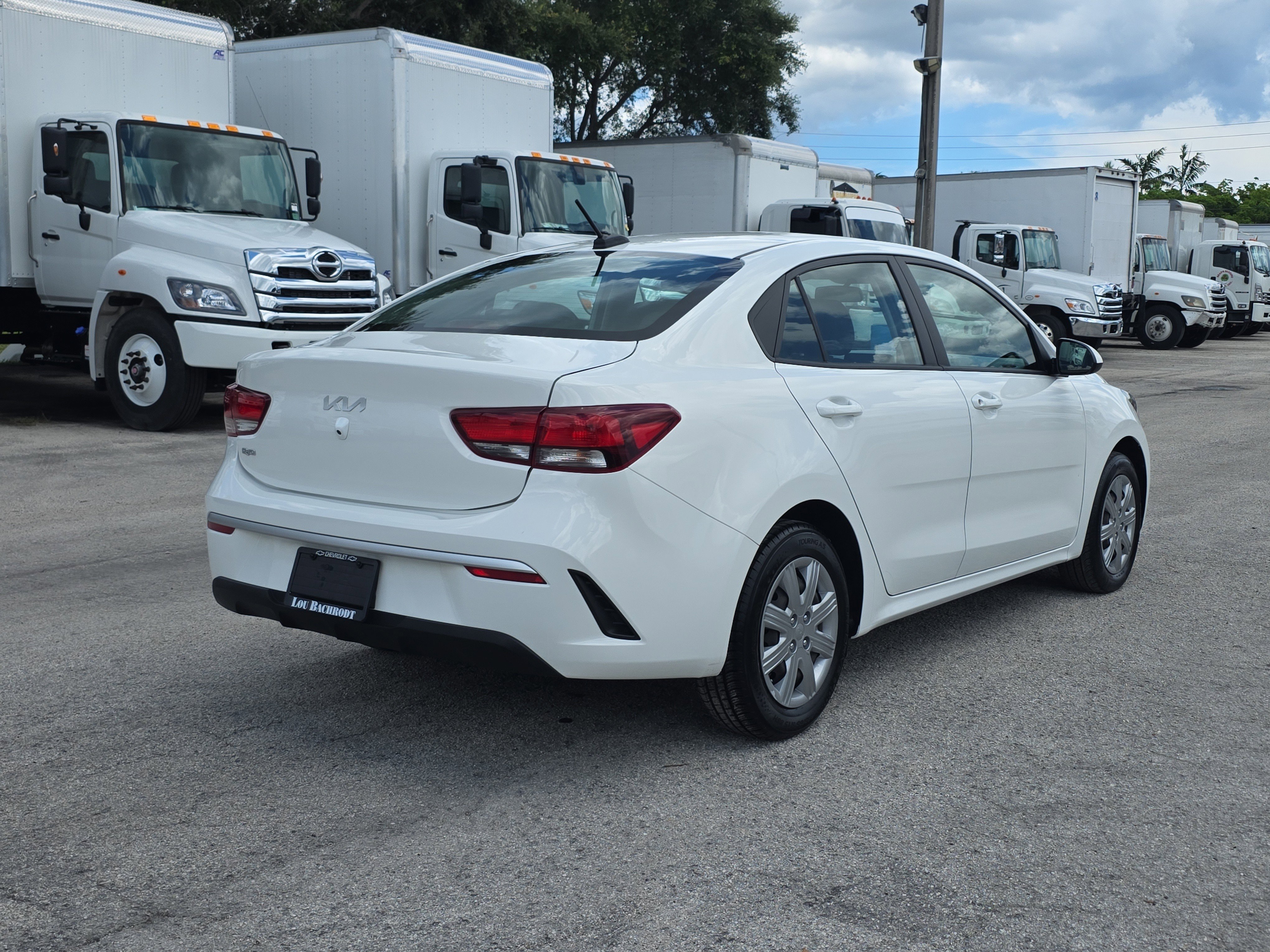 Used 2023 Kia Rio LX FWD image 7