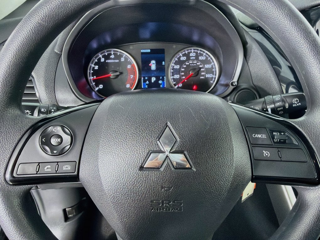 Used 2023 Mitsubishi Eclipse Cross ES AWD/4WD image 16