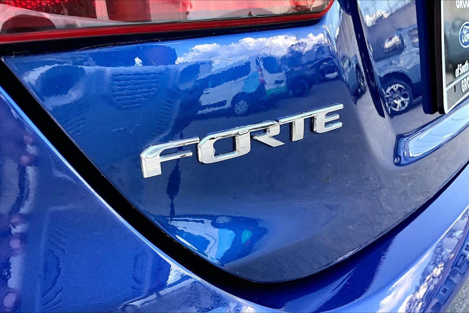 Used 2019 Kia Forte LXS image 10