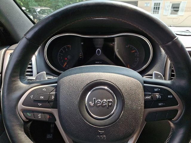 Used 2017 Jeep Grand Cherokee Limited AWD/4WD image 24