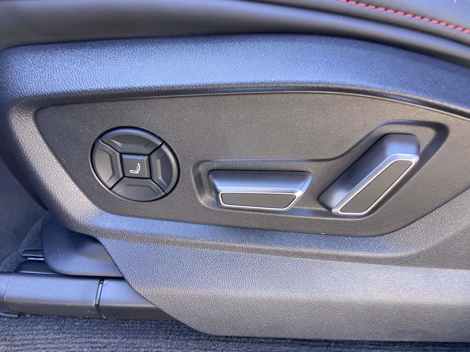 New 2026 Audi Q8 Prestige image 18