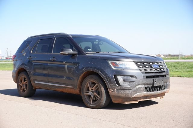Used 2016 Ford Explorer XLT w/ Equipment Group 202A FWD image 5