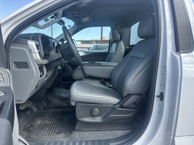 New 2023 Ford F550 2WD Regular Cab Super Duty image 35