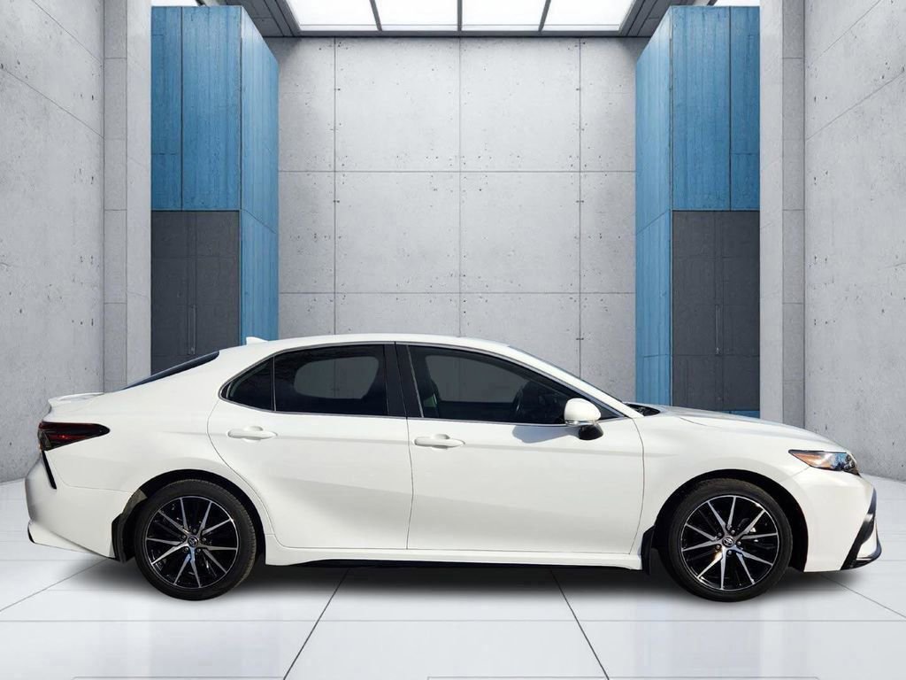 Used 2023 Toyota Camry SE w/ Convenience Package image 23