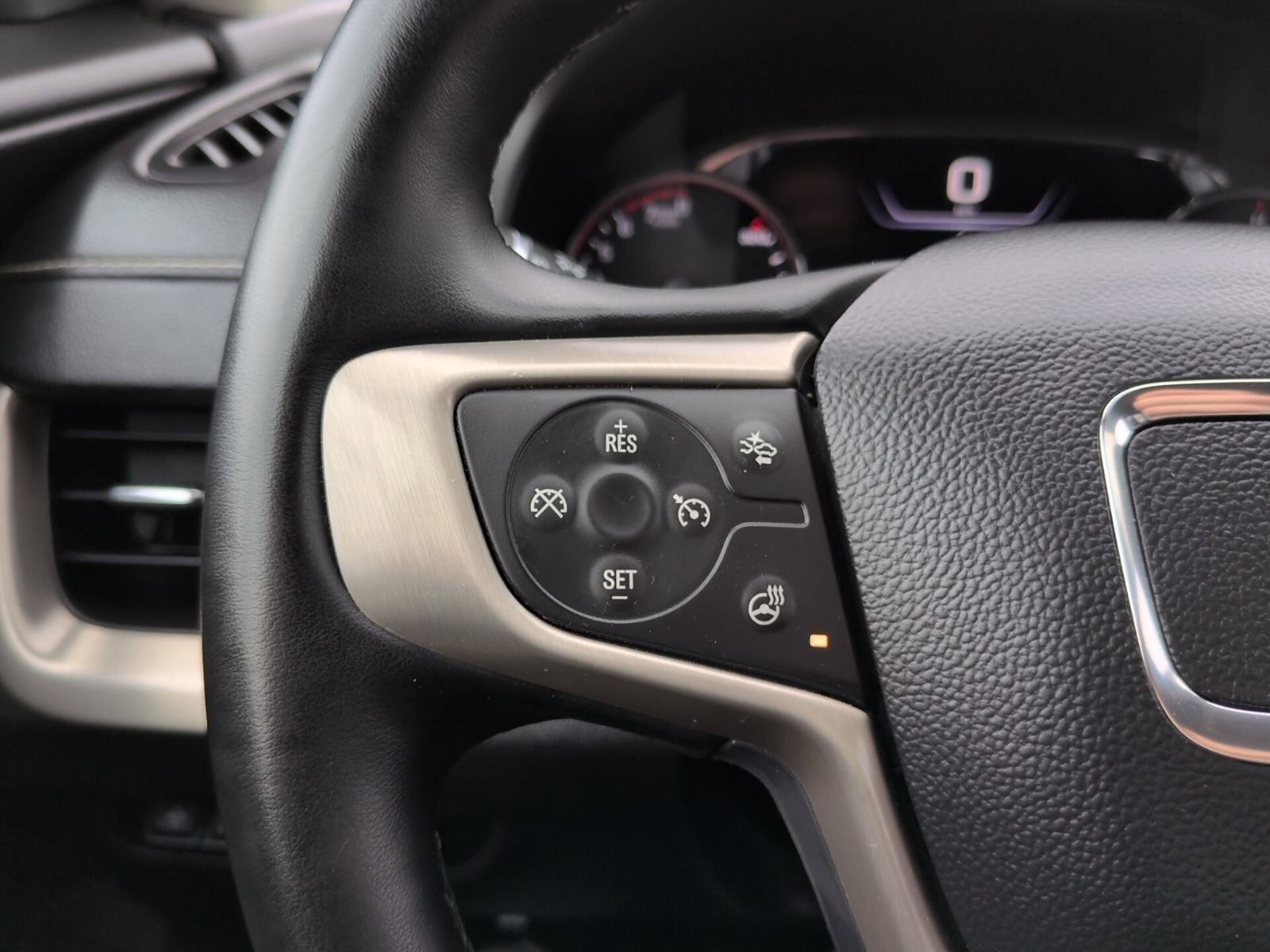 Used 2024 GMC Terrain Denali image 20