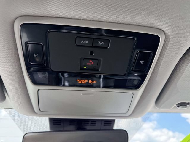 Used 2026 Toyota Grand Highlander AWD image 31