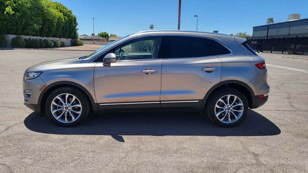 Used 2019 Lincoln MKC Select w/ MKC Climate Package FWD image 5