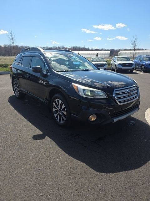 Used 2017 Subaru Outback 3.6R Limited AWD/4WD image 3